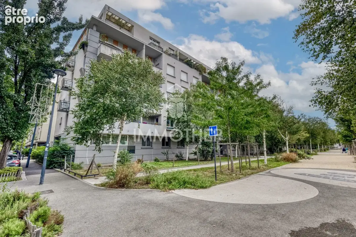 Appartement 72 m² à Grenoble  - photo 8