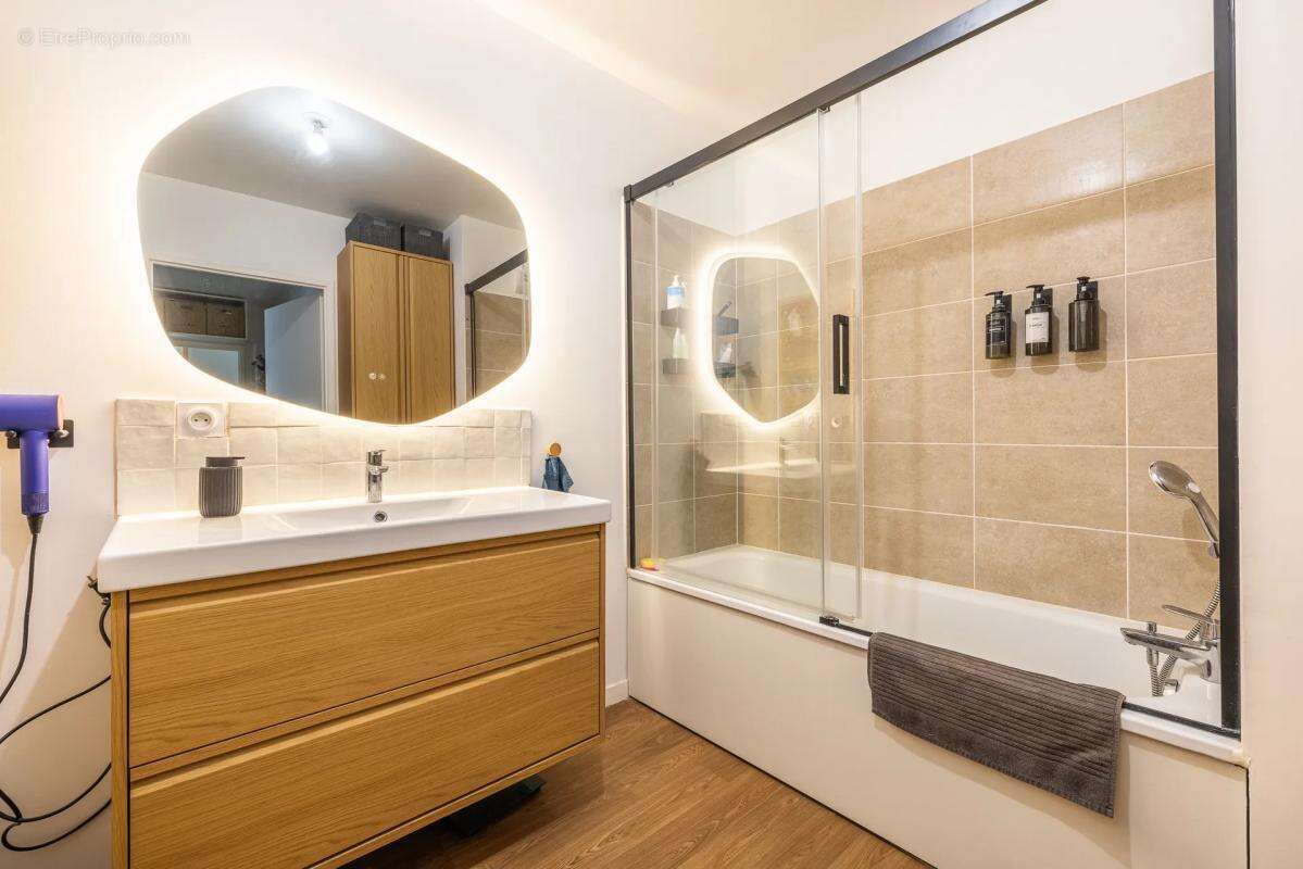 Appartement à EPINAY-SUR-ORGE