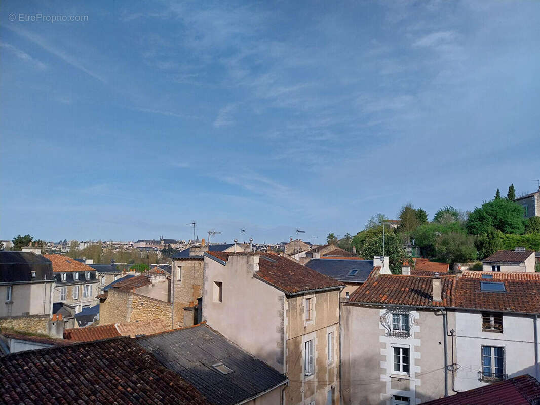 Maison à POITIERS