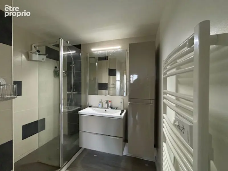 QUIMPER -T2-44m²--Entièrement rénové- - photo 7