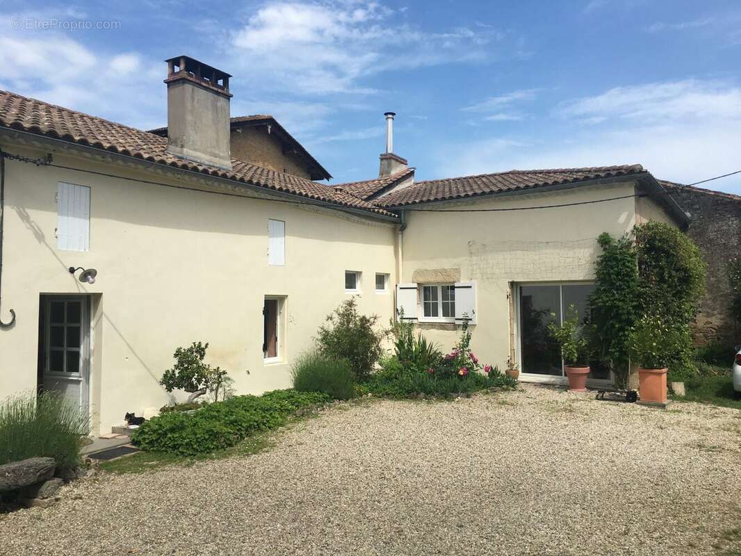 Maison à AUROS