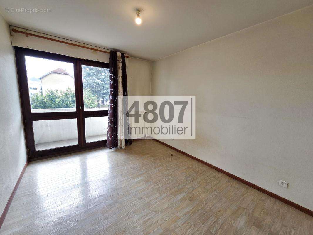 ANNEMASSE - Grand T2 avec balcon et cave - photo 6