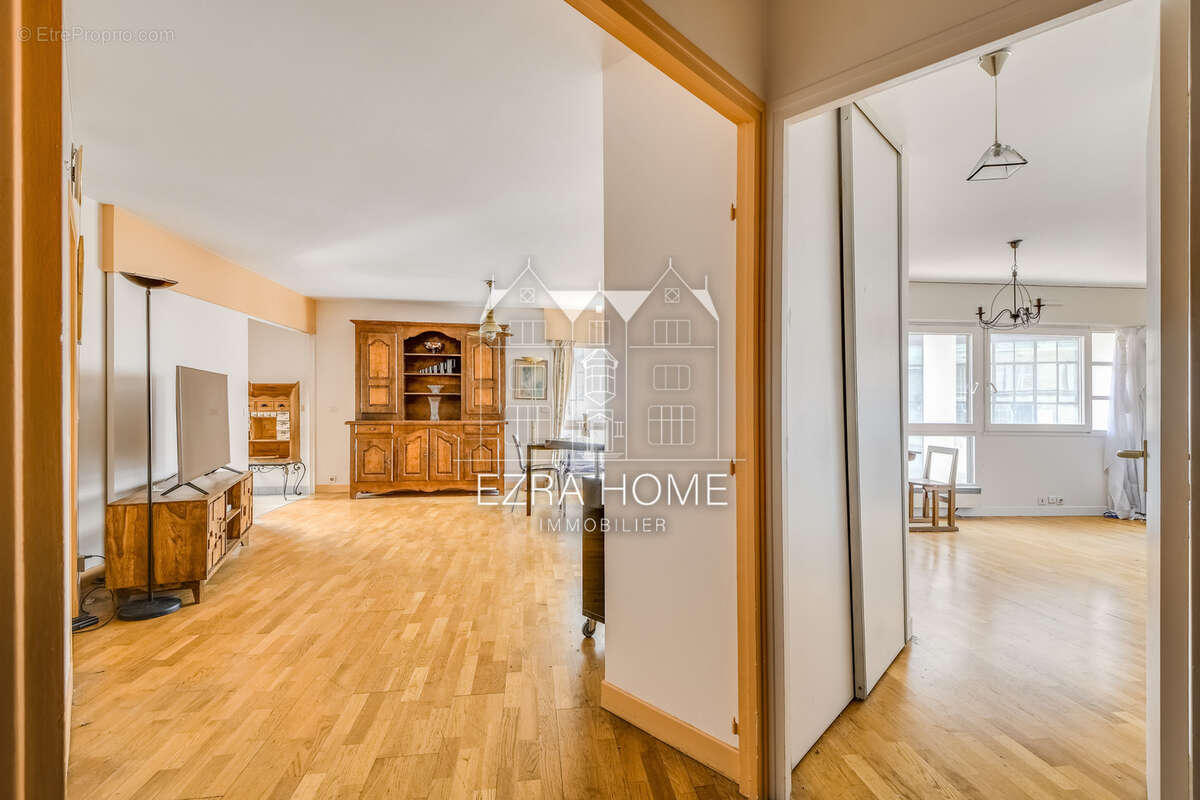 Appartement à PARIS-4E