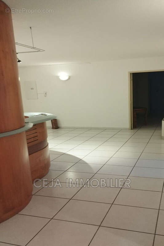 Commerce à DRAGUIGNAN