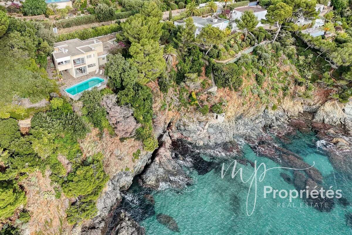 Maison à LA CROIX-VALMER