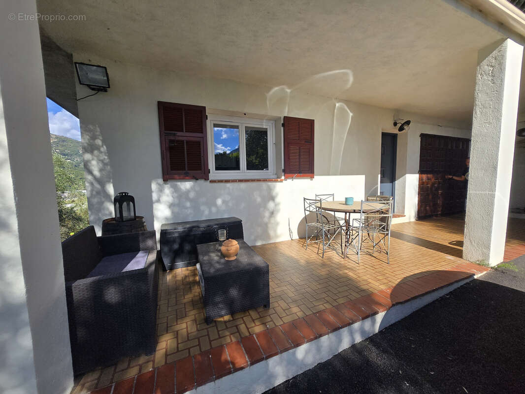 Appartement à SAINT-MARTIN-DU-VAR