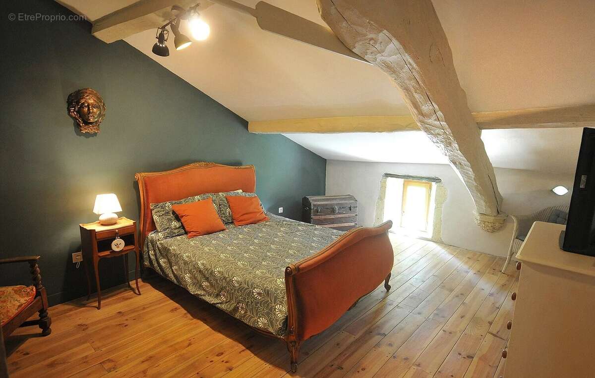 Maison à EYMET