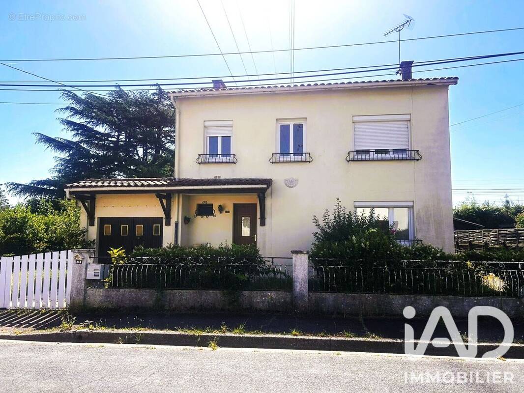 Photo 1 - Maison à PESSAC