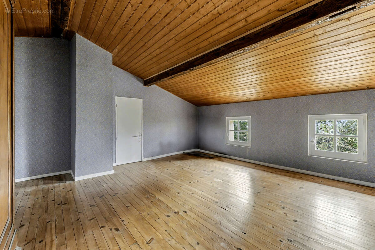 Maison à ESCALQUENS