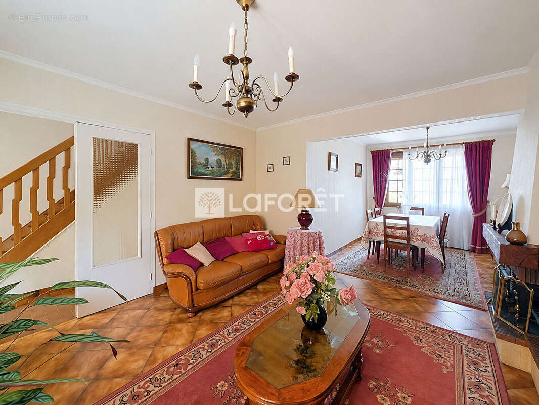 Maison Linas 6 pièce(s) 110.39 m2 - photo 4