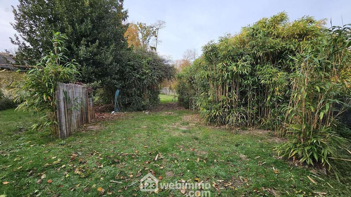 Un terrain clos. - Terrain à SOISY-SUR-ECOLE