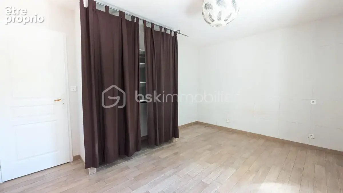 Maison plain-pied DPE A - 4 chambres - Terrain clos 1300 m² - Lucgarier, 10 min de Soumoulou - photo 10