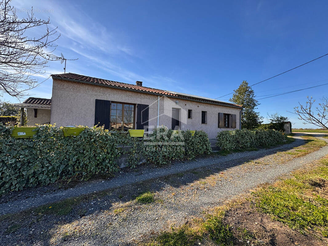 Maison à SAINT-TROJAN