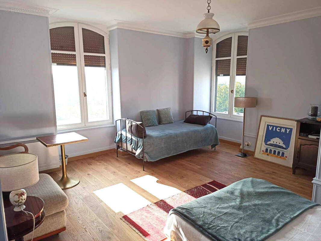 Appartement à VICHY