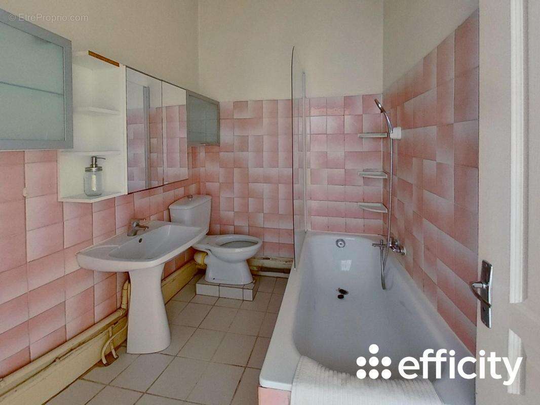 Appartement à LYON-7E