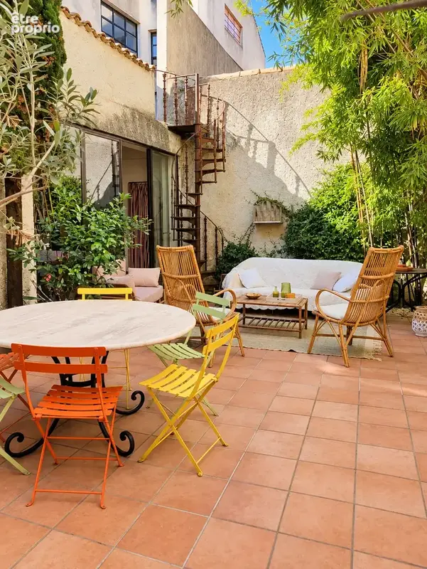 Maison 8 pièces 324 m² à vendre à Orange (84100) - photo 3