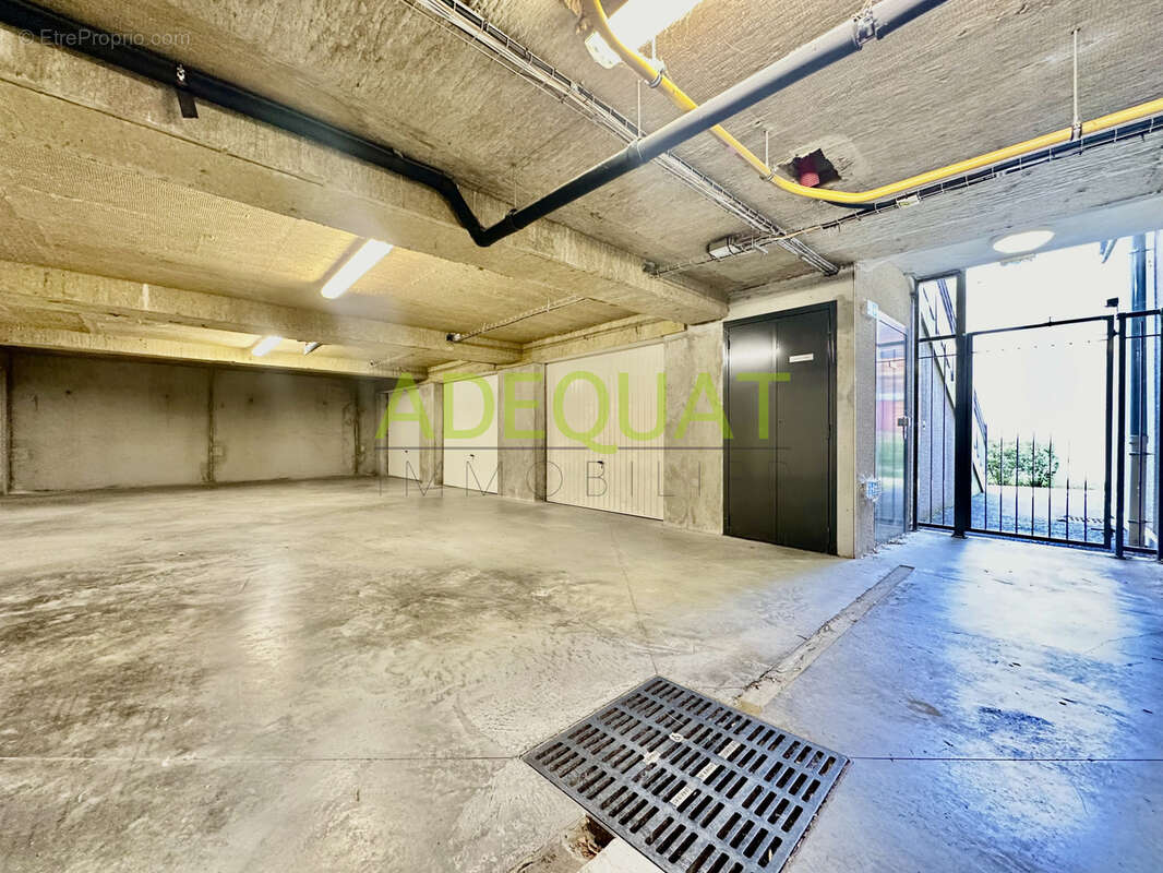 Appartement à L'ISLE-D'ABEAU