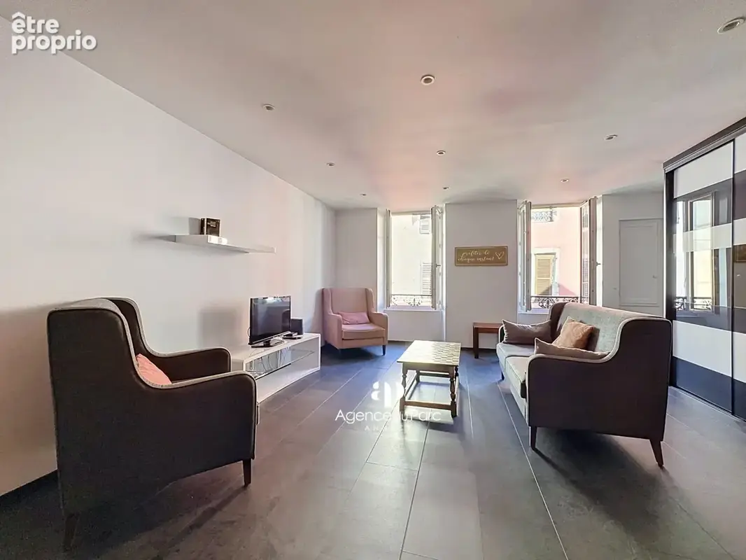 Appartement 3 pièces 86 m² à vendre à Annecy (74000) - photo 2