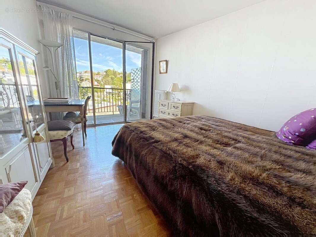 Appartement à VAUCRESSON