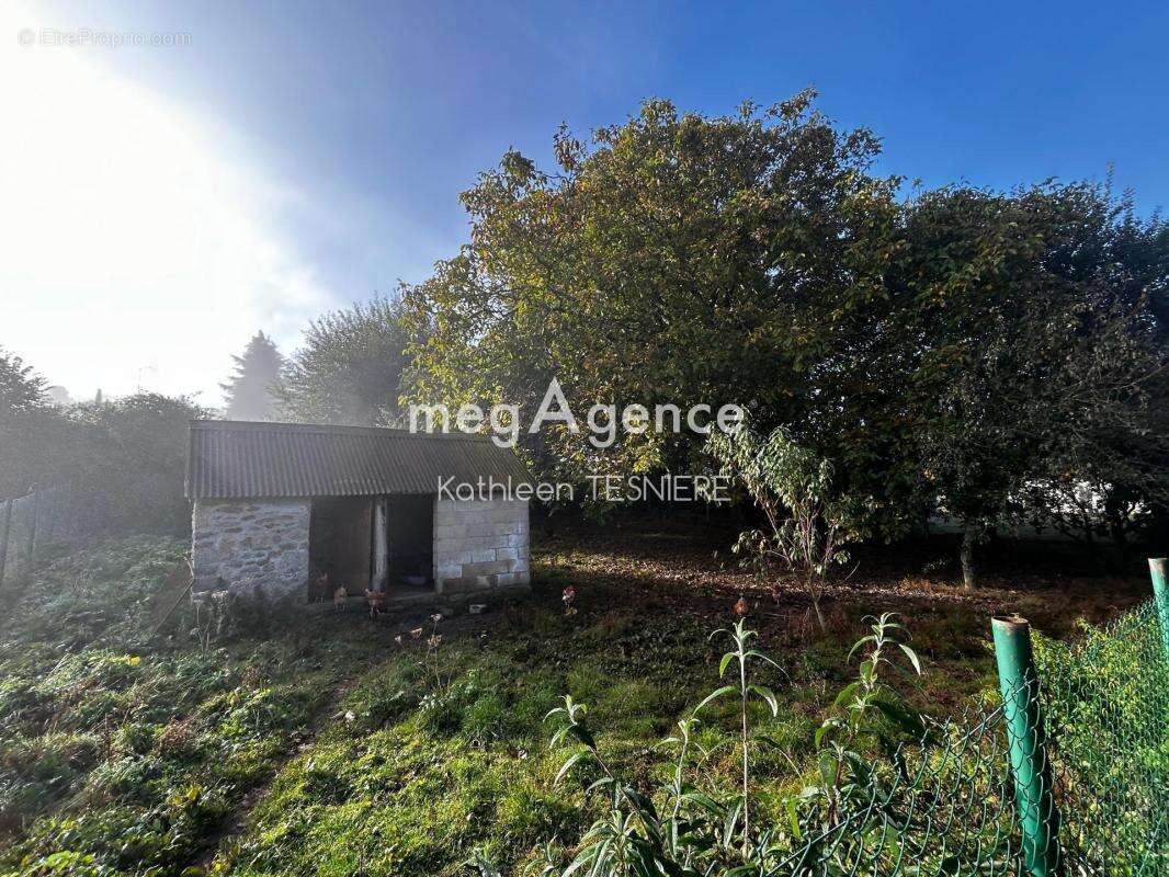 Maison à VILLEDIEU-LES-POELES