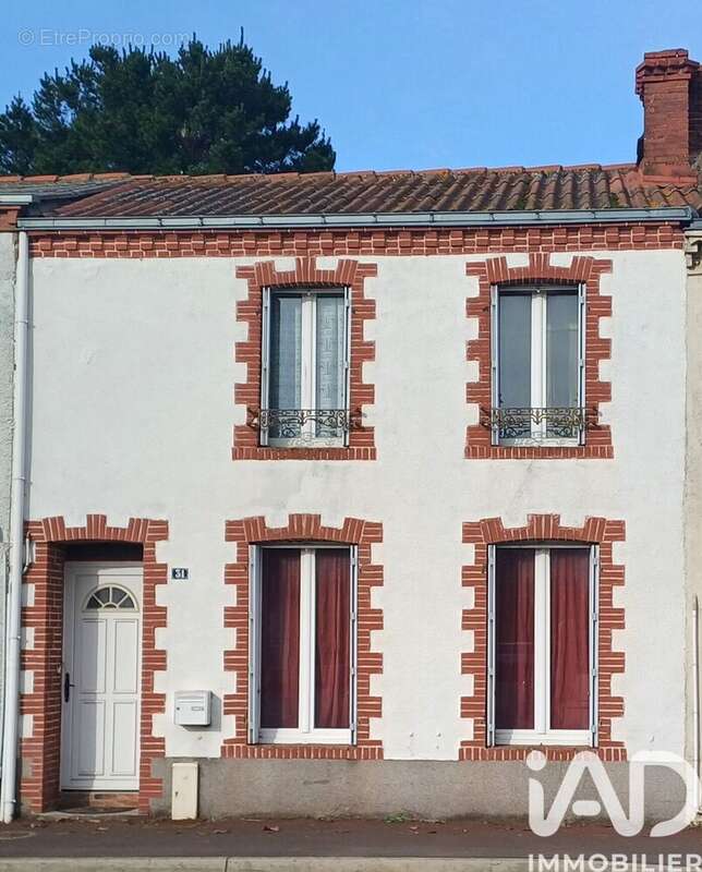 Maison 103 m² à Montrevault  - photo 5