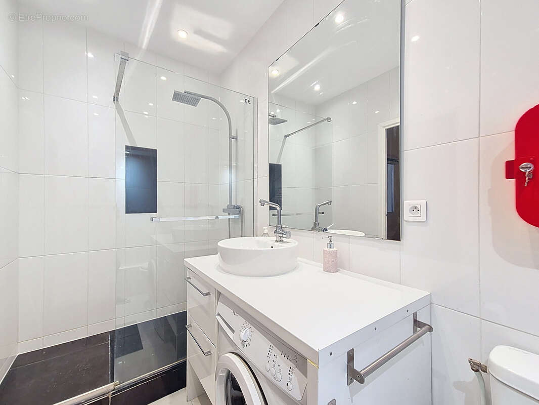 Appartement à PARIS-11E