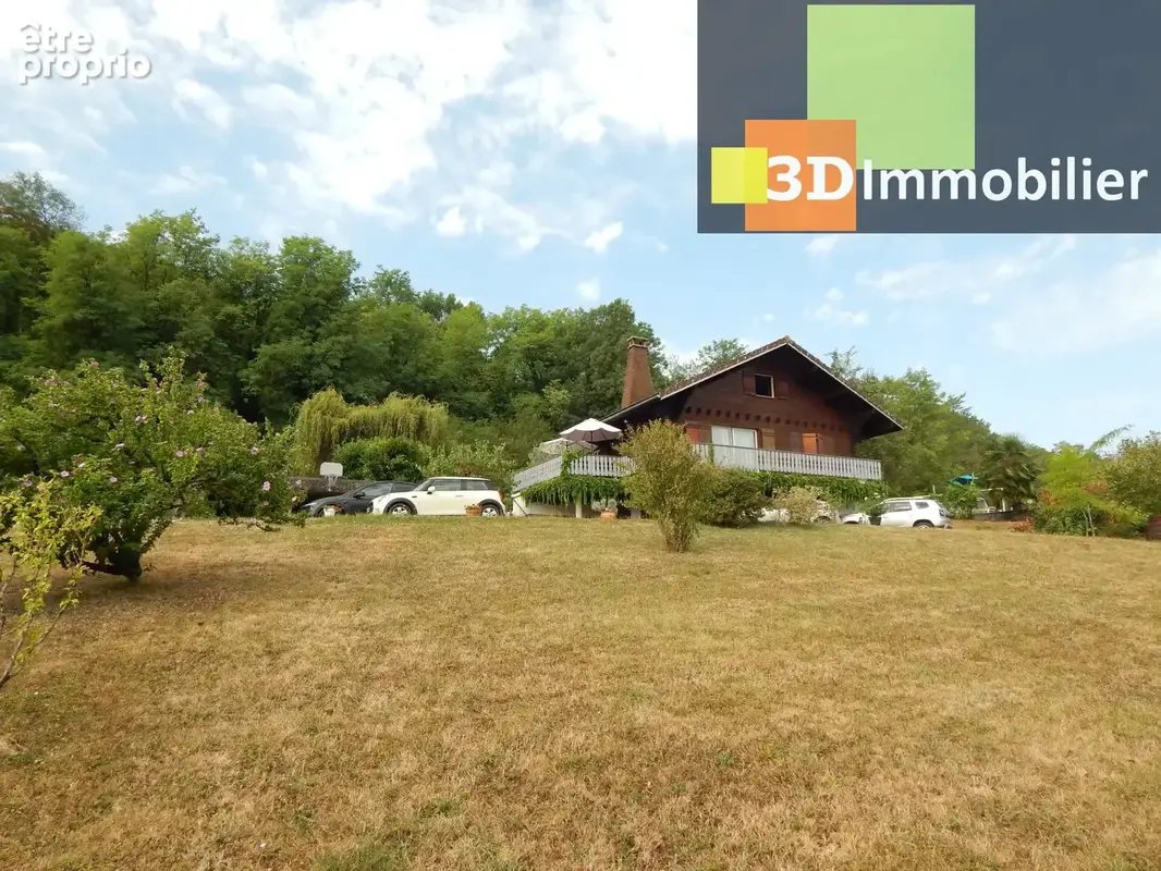 Photo 1 - Maison à LONS-LE-SAUNIER