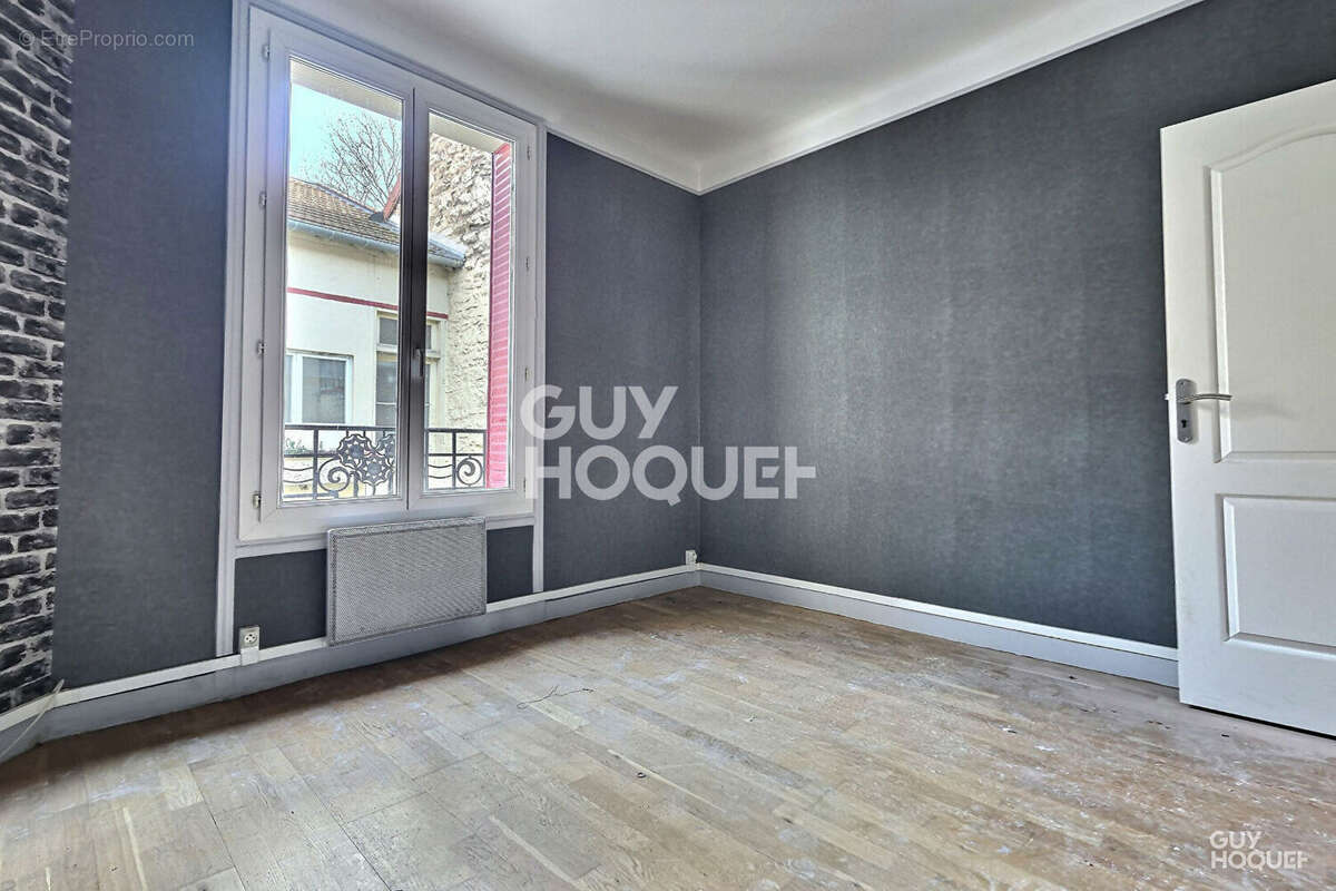 Appartement à MAISONS-ALFORT