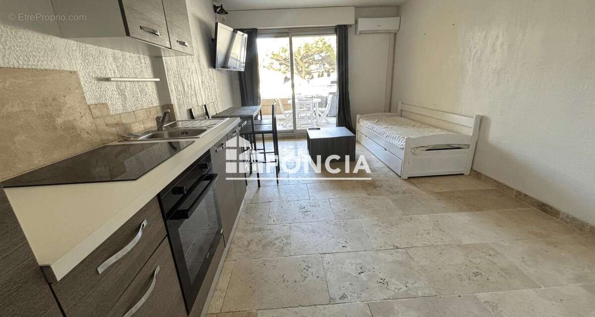 Appartement à HYERES