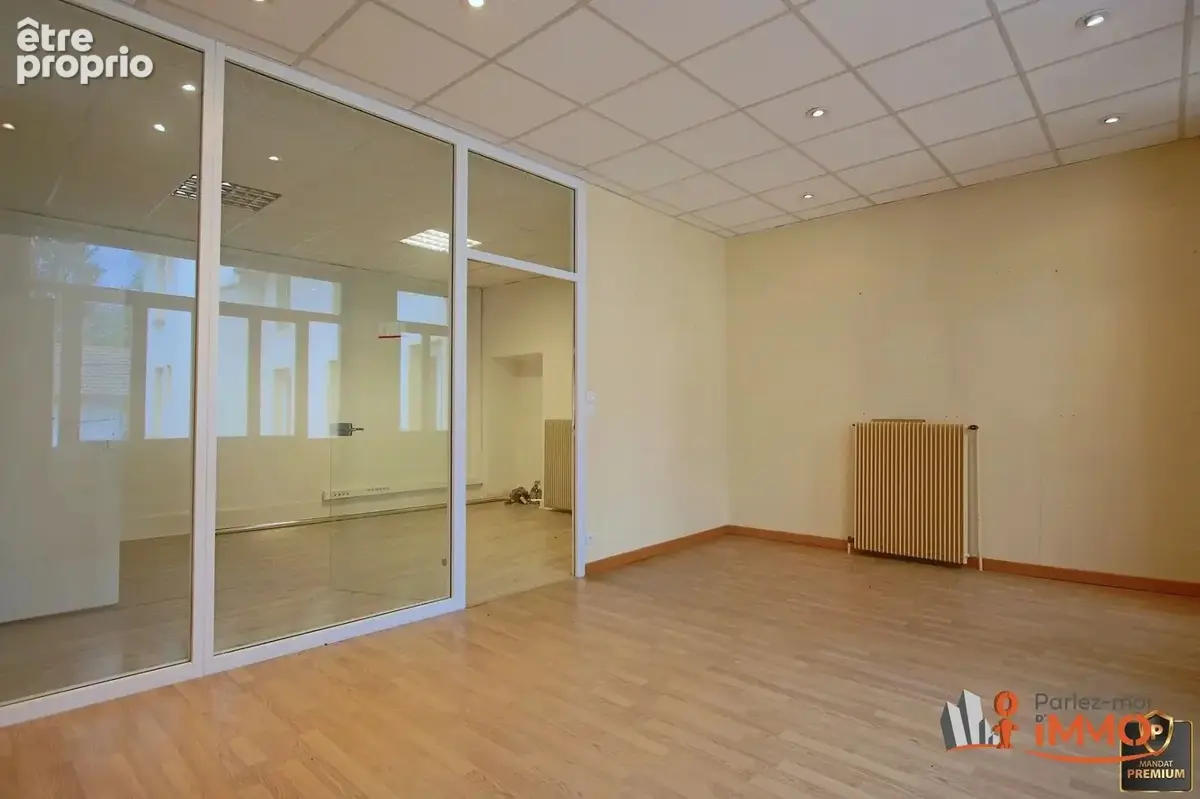 Bâtiment de 578m2 - photo 13