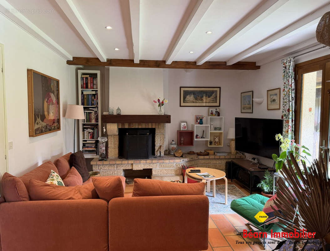 Maison à L'HOPITAL-D'ORION