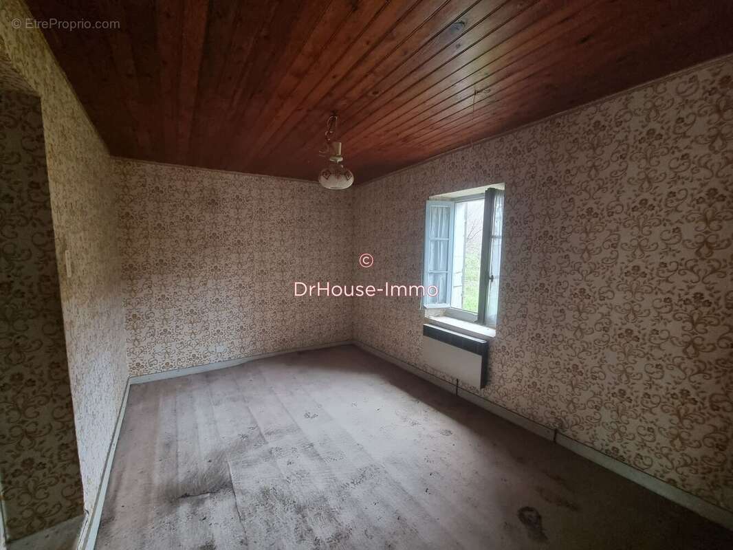 Maison 84 m² à Bayac  - photo 19