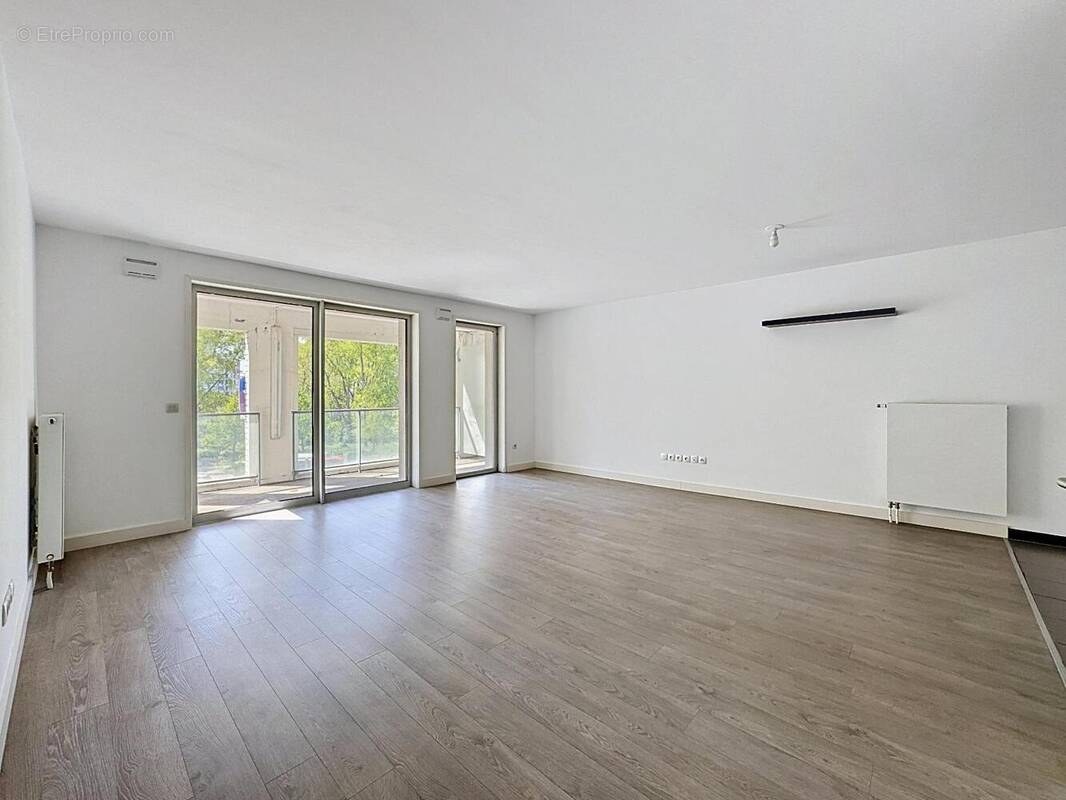   - Appartement à LILLE