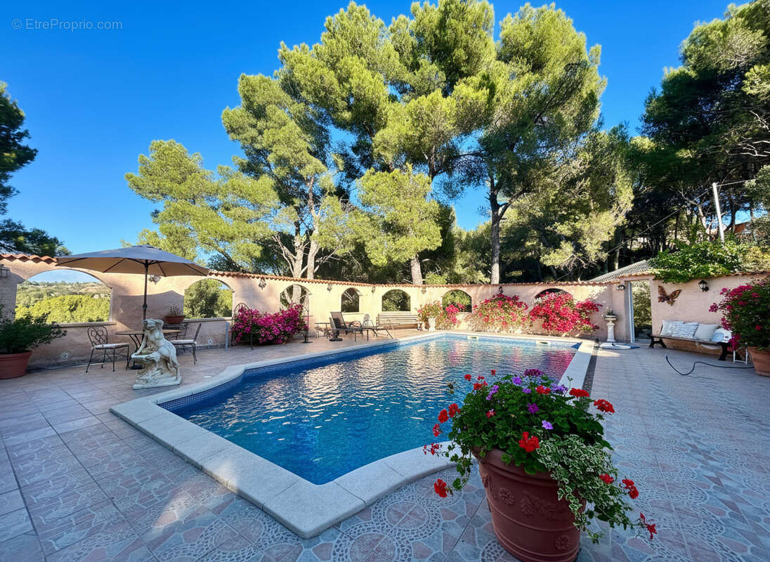 Maison à SEPTEMES-LES-VALLONS