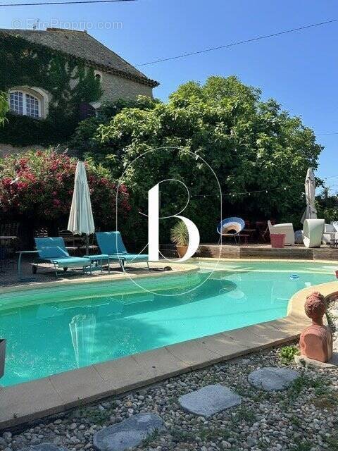 Maison à SAINT-PAULET-DE-CAISSON