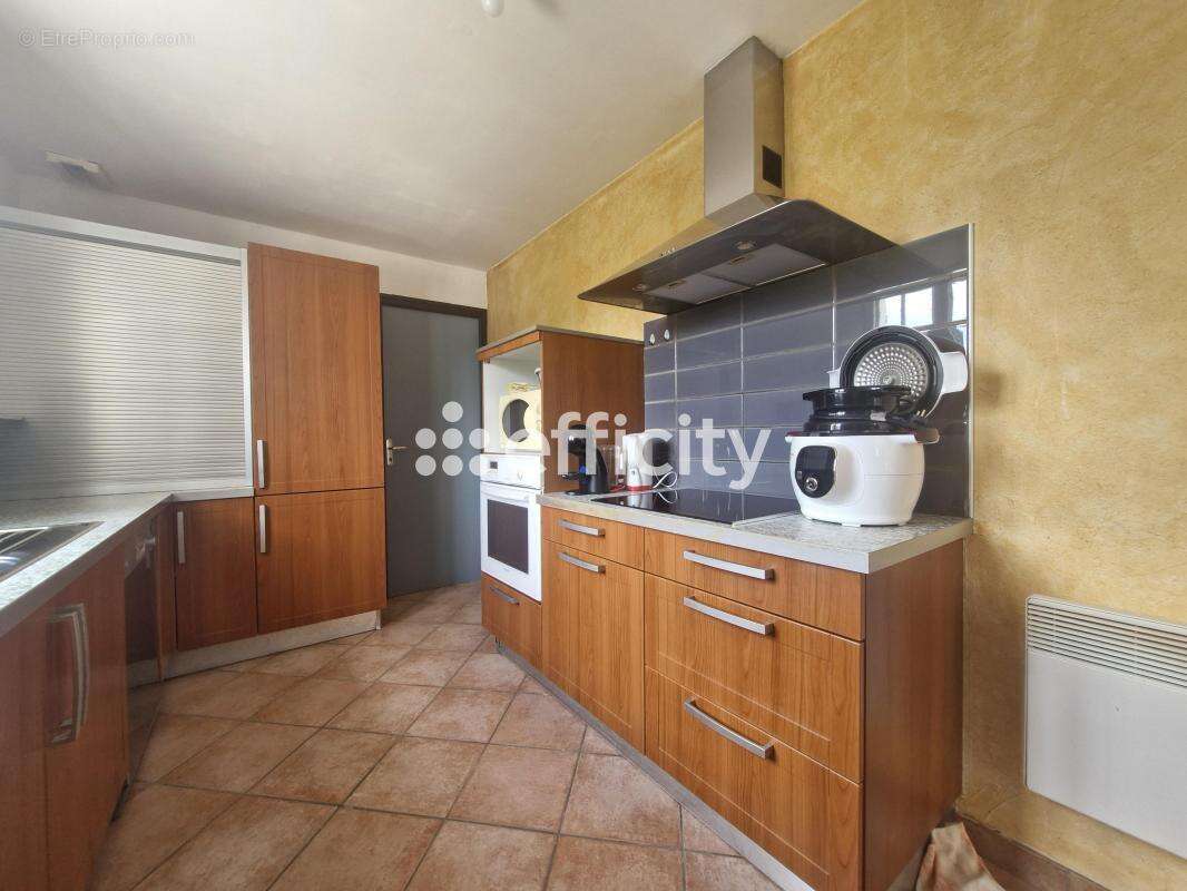 Maison 98 m² à Saint-Martin-En-Campagne  - photo 2