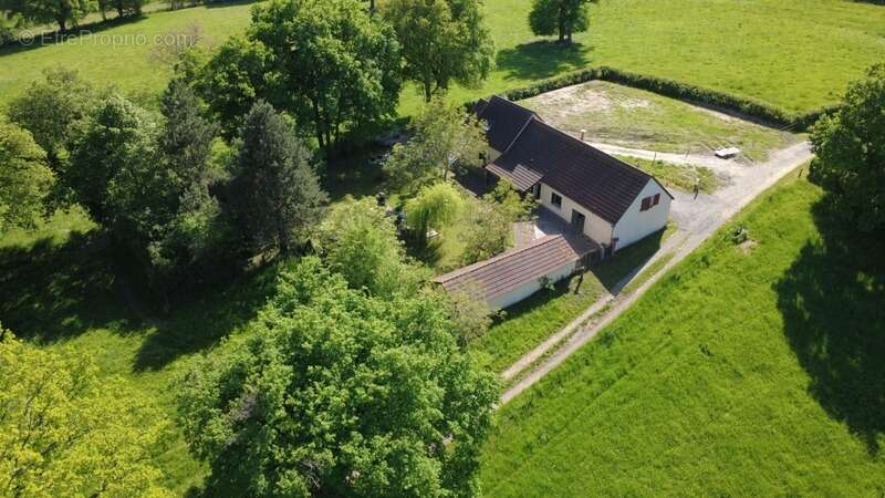 Maison à vendre 6 pièces MONTCOMBROUX LES MINES (03) - photo 10
