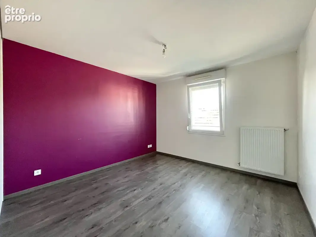 Appartement duplex avec terrasse et 2 places de parking à Richemont - photo 13