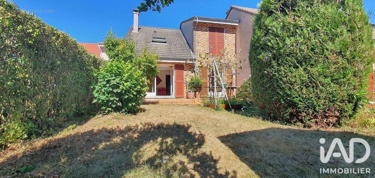 Photo 1 - Maison à COIGNIERES