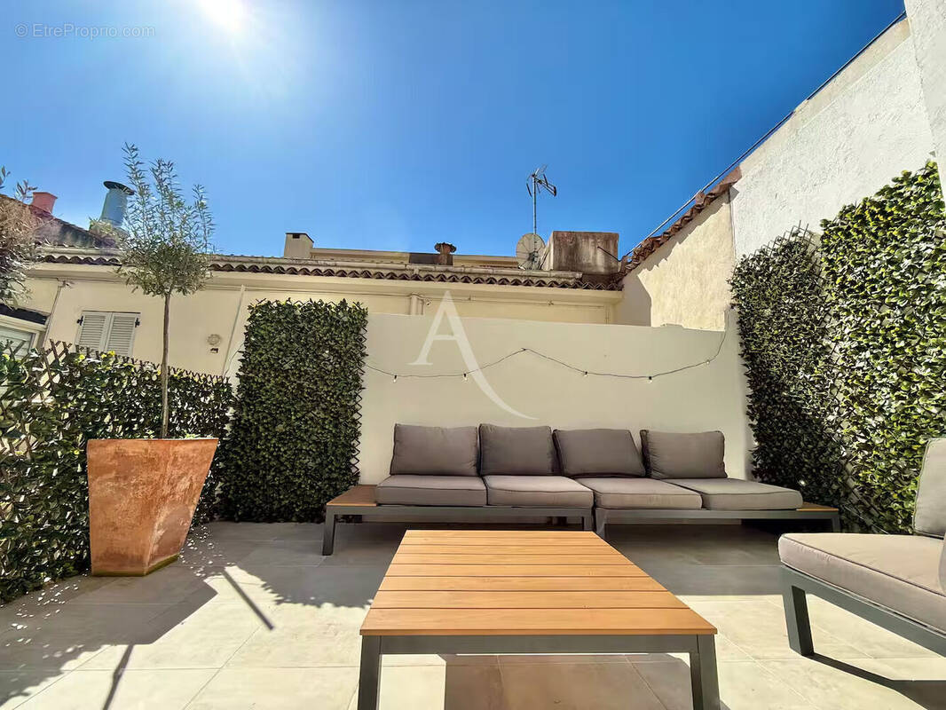 Appartement à CANNES