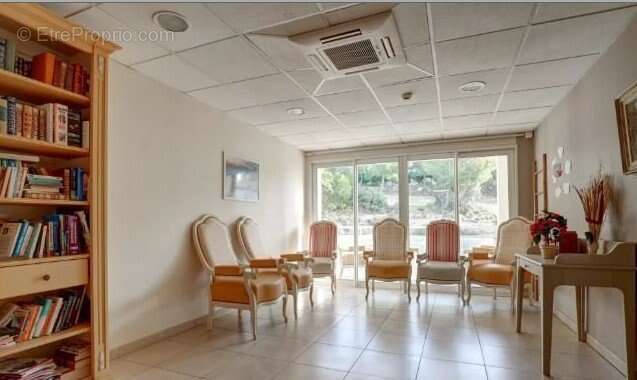 Investissement locatif  saint victoret  résidence ehpad la filosette  6.02 % de rentabilité - photo 5
