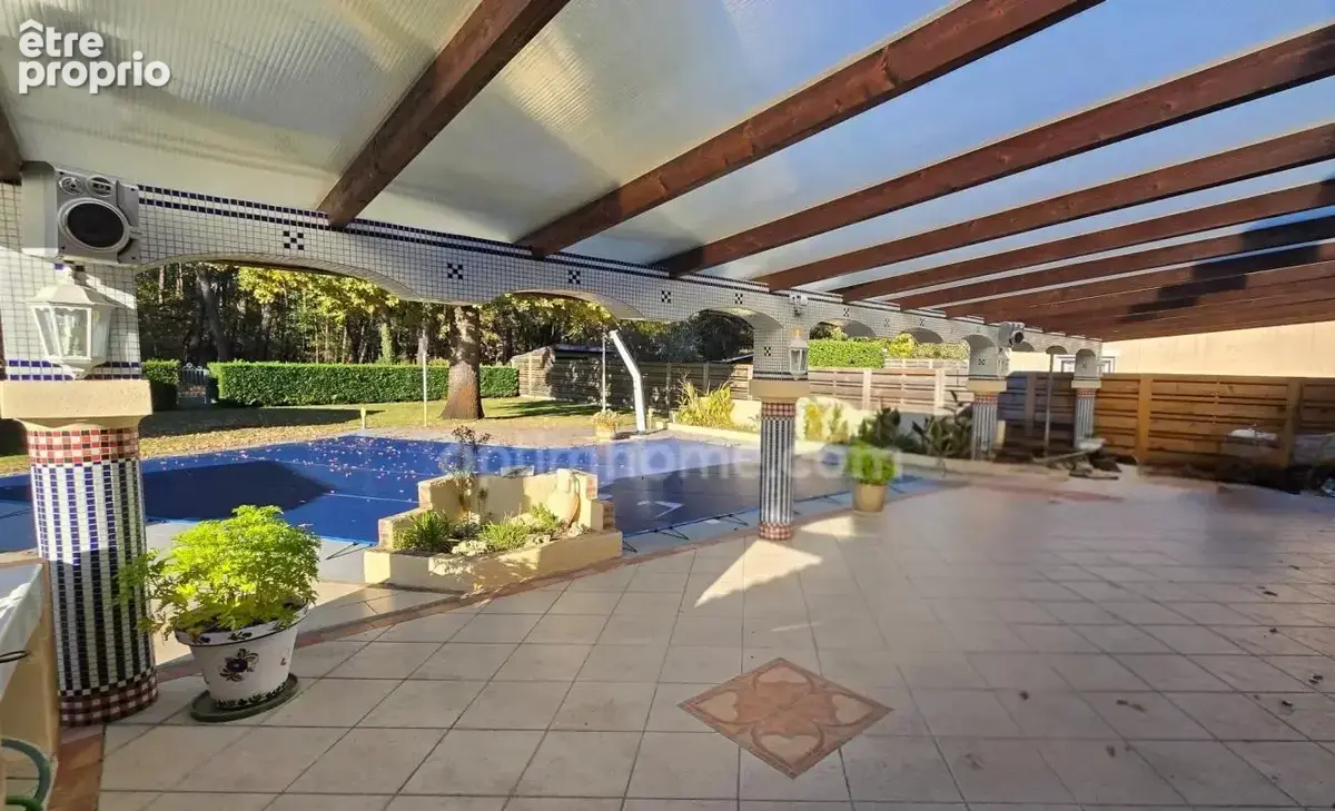 Maison plain pied de 110 m² avec piscine, garage et dépendances CESTAS (33) - photo 11