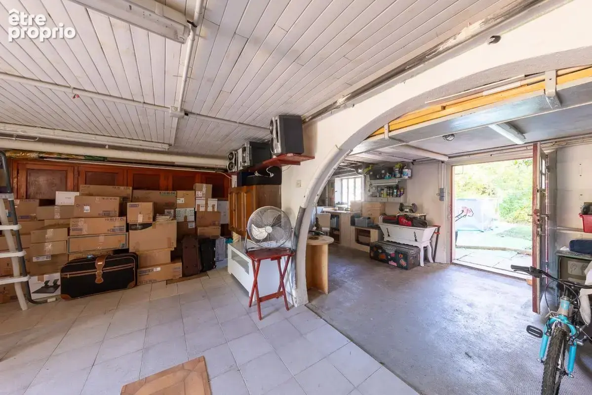 Secteur recherché du Grand Four - Maison avec jardin et grand garage - photo 10