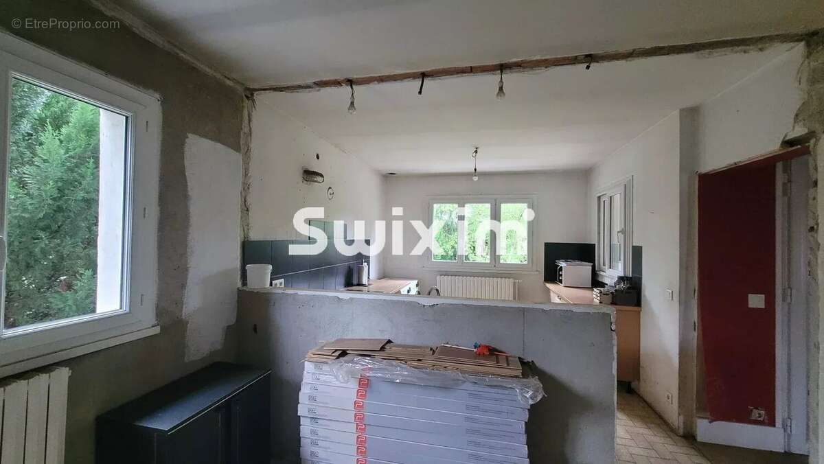 Maison 121 m² à Montmorot  - photo 11