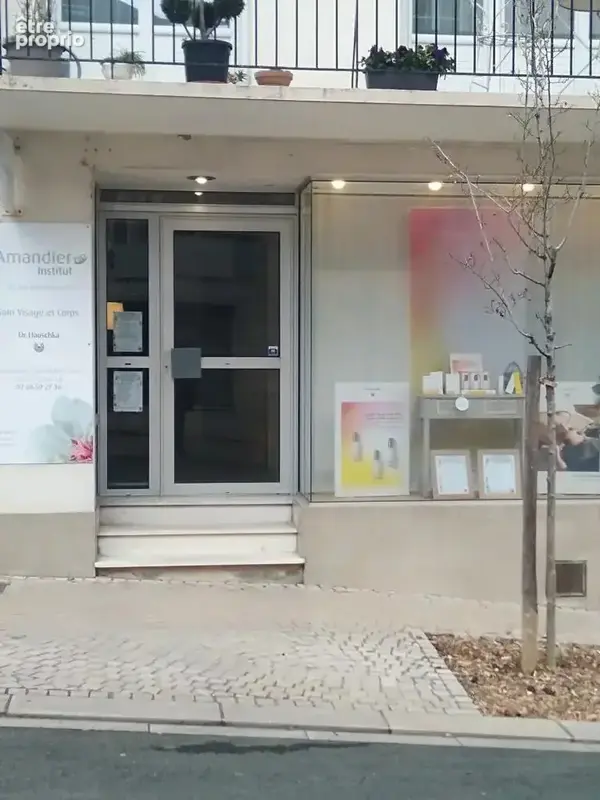 Local professionnel - Poitiers Centre - photo 2