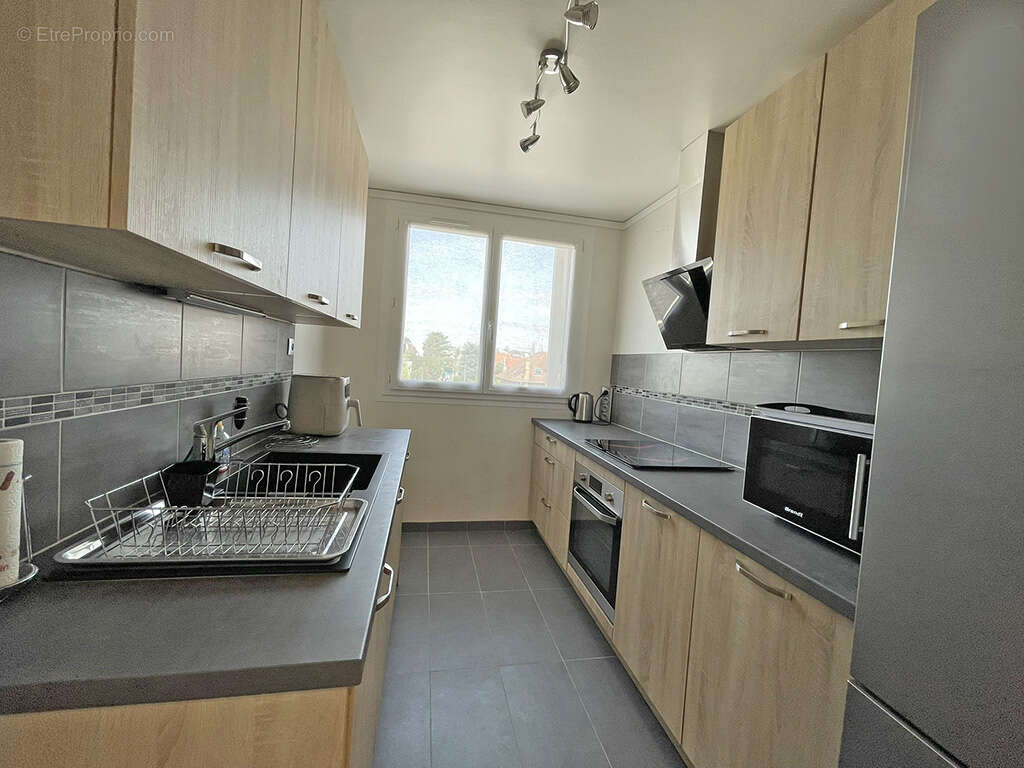 Appartement T3 EAUBONNE Résidence Voie Romaine - photo 5