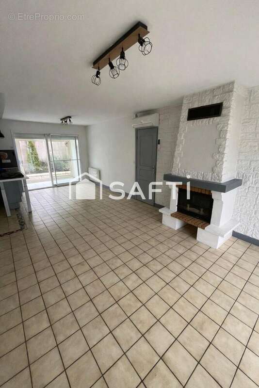 Photo 2 - Maison à BLANQUEFORT