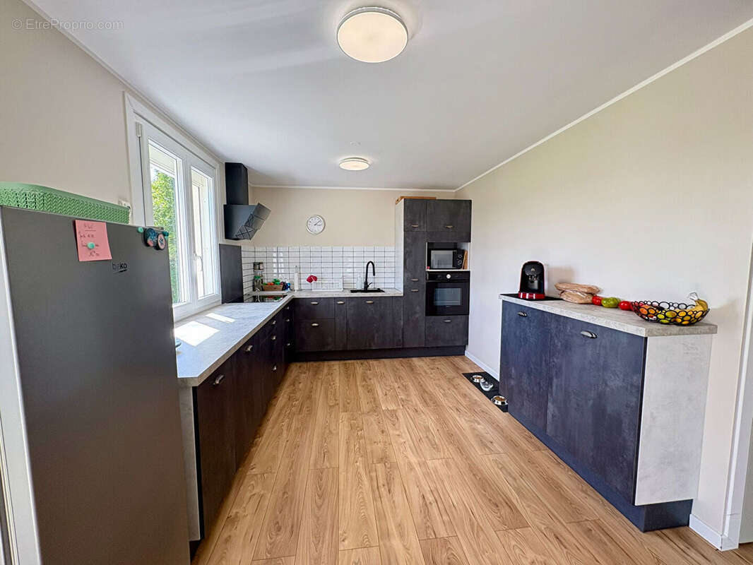 Maison à CHAMOUILLE