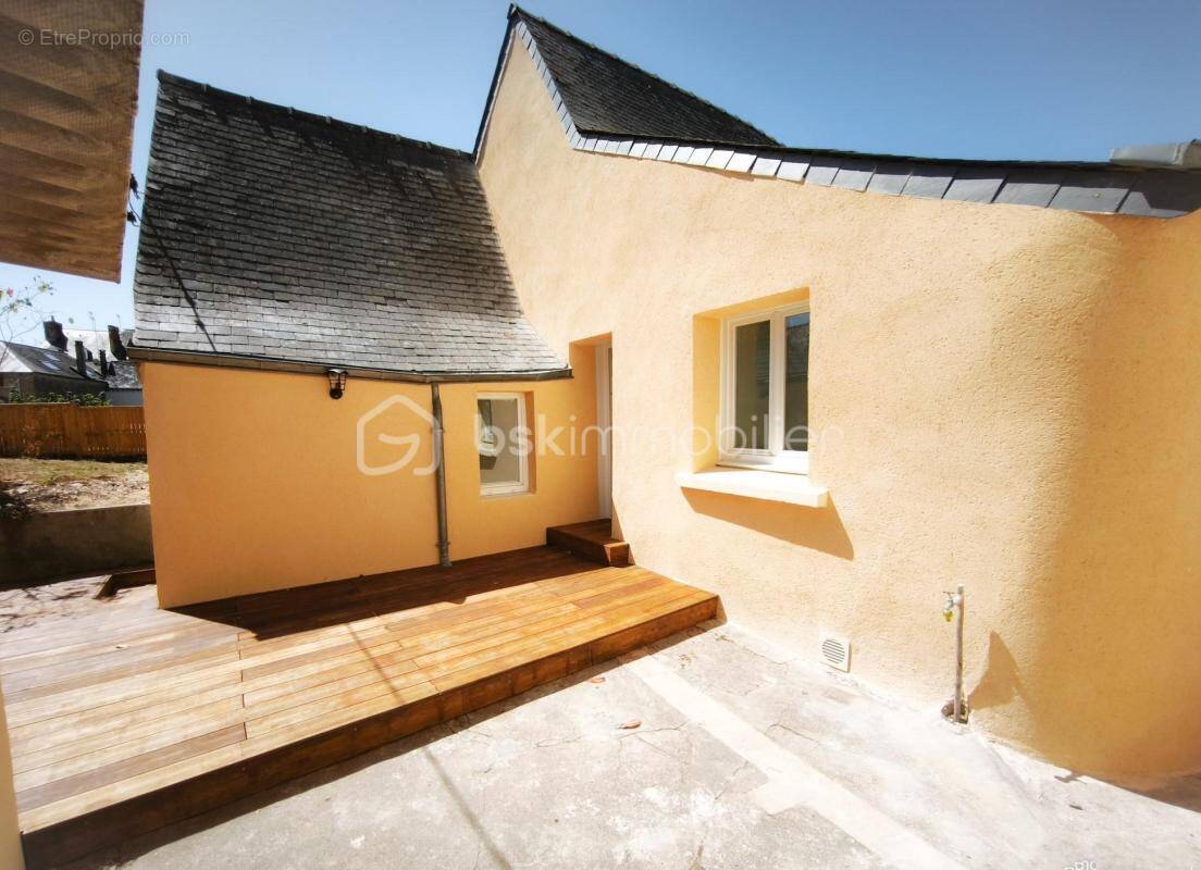 Maison à LAVAL