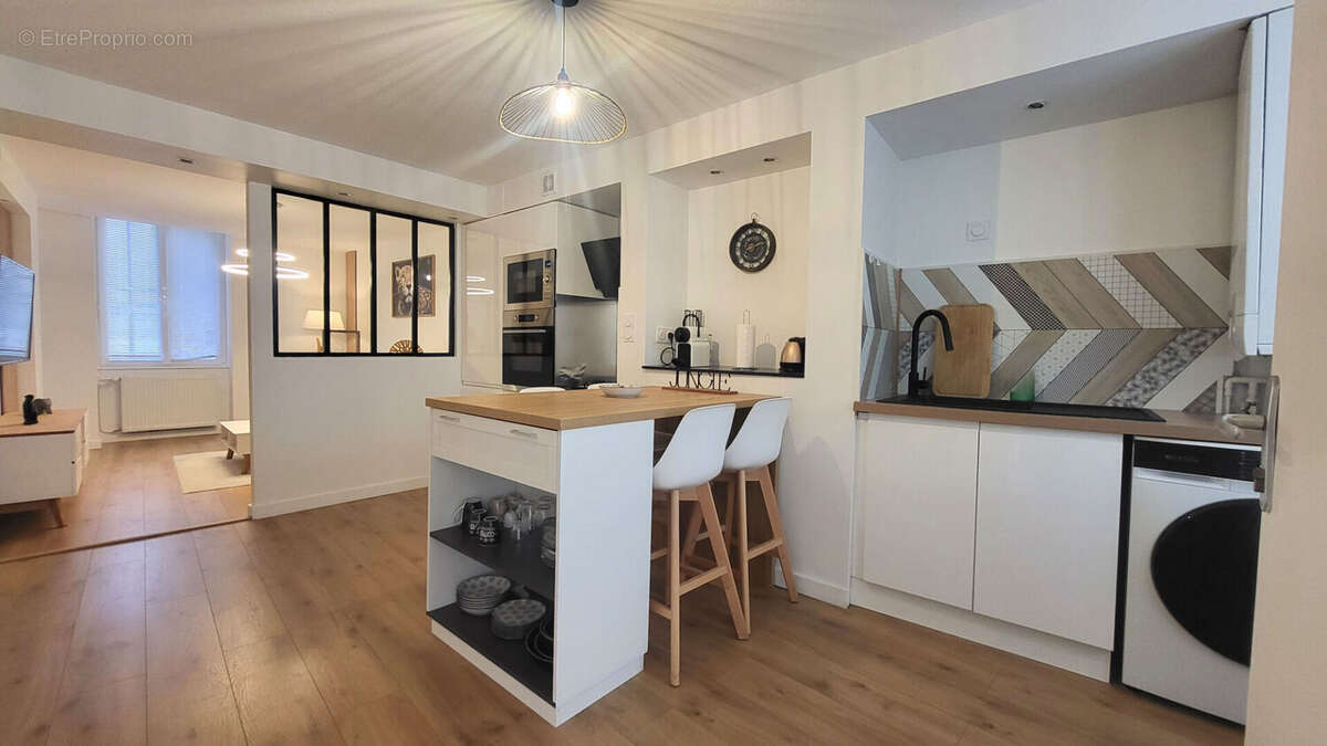Appartement à LONS-LE-SAUNIER